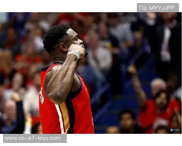 锡安首节表现抢眼2中1加罚球4中6收获6分2前场篮板